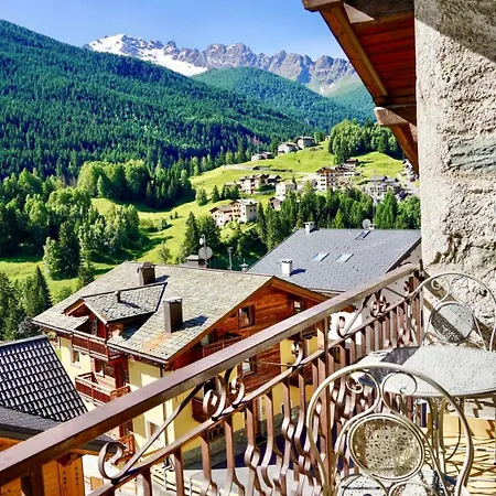 Casa Amabile - Mansarda In Legno Con Balcone A 10km Da Bormio E 25km Da Livigno Clevolo